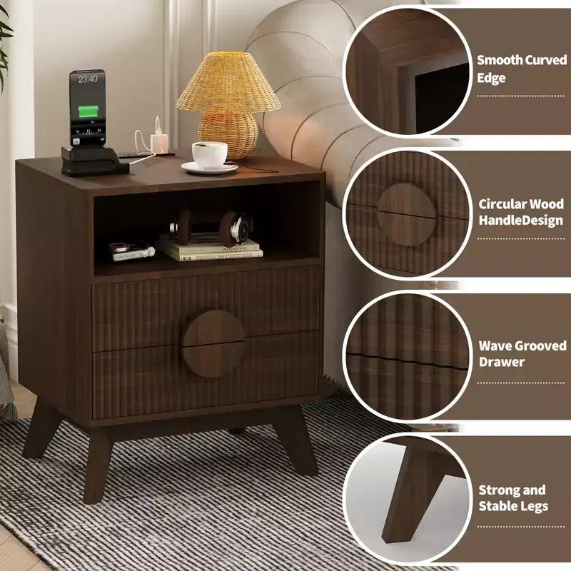 Tables de Chevet Modernes Cannelées, Lot de 2, en Bois, 2 Tiroirs et Étagère Ouverte, Table d'Appoint avec Prises