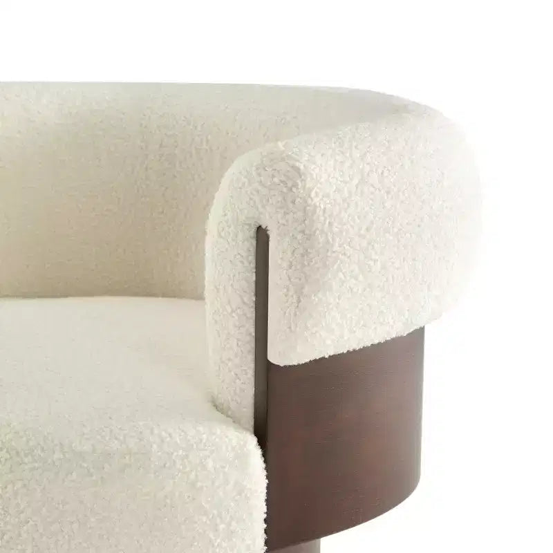 Fauteuil baril pivotant Whisen 360° avec design sculptural en bois courbé, cadre en bois massif, 81 cm de large, polyvalent pour le salon et la chambre à coucher