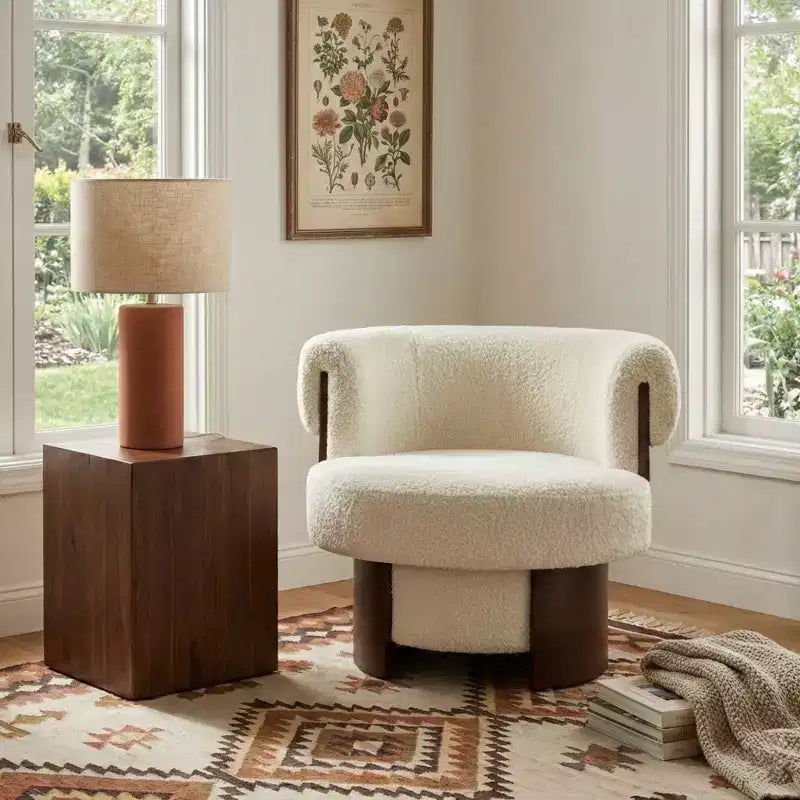 Fauteuil baril pivotant Whisen 360° avec design sculptural en bois courbé, cadre en bois massif, 81 cm de large, polyvalent pour le salon et la chambre à coucher