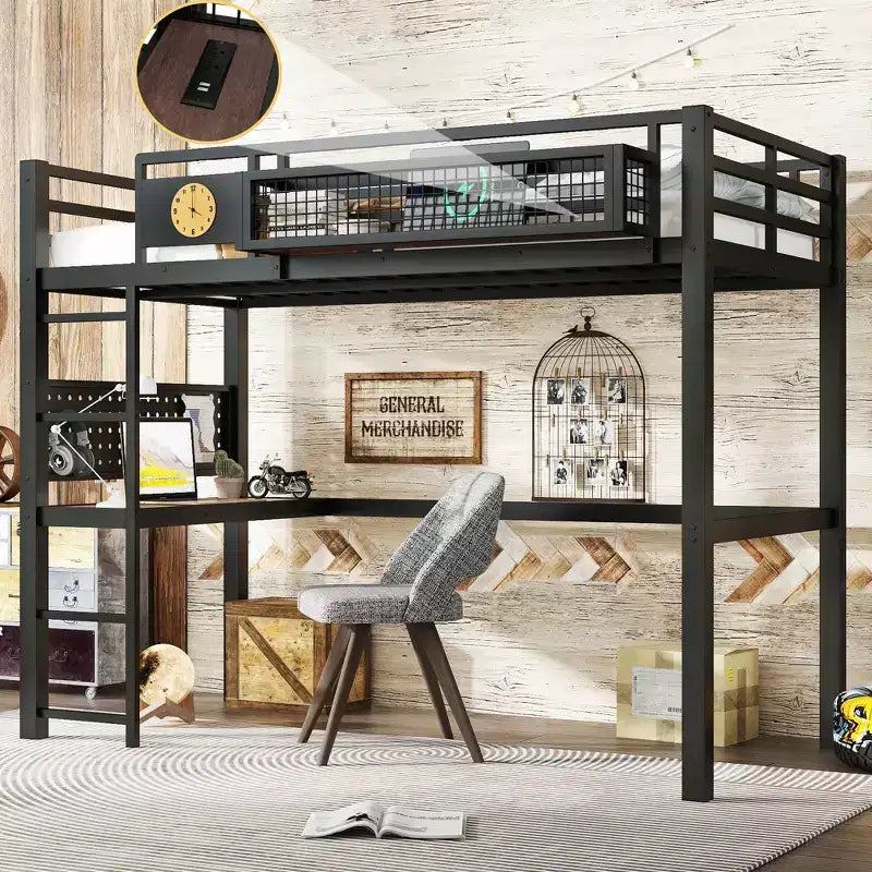 Lit mezzanine en métal Bellemave avec bureau et panneau perforé, horloge et station de charge intégrées, panier de rangement, cadre moderne peu encombrant, tailles Twin XL et Full