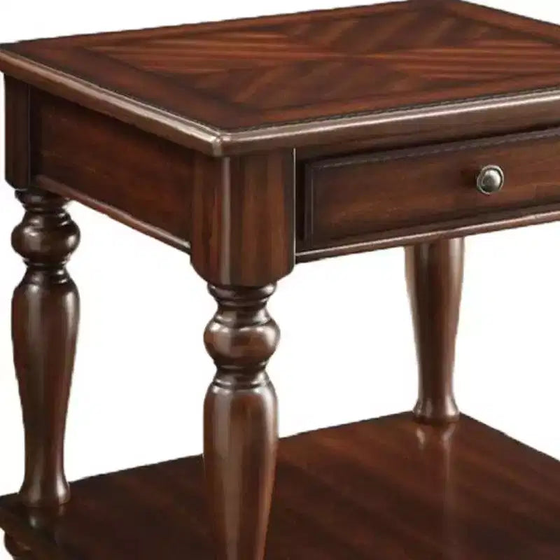 Table d'appoint rectangulaire HomeRoots 24 en bois manufacturé couleur noyer avec tiroir et étagère