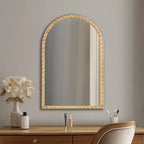 Miroir décoratif mural en arc de 24 x 36 avec cadre élégamment tressé en hévéa, accent moderne pour chambre à coucher, salle de bain, salon-Panipeachy
