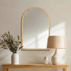 Miroir décoratif mural en arc de 24 x 36 avec cadre élégamment tressé en hévéa, accent moderne pour chambre à coucher, salle de bain, salon-Panipeachy