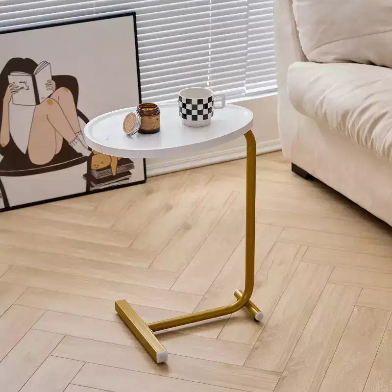 Table d'appoint en C blanche, Table de bout de canapé étroite pour canapé et chambre à coucher