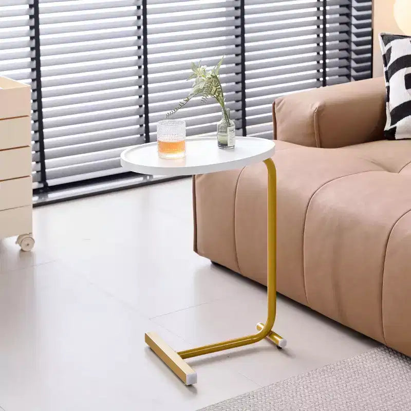 Table d'appoint en C blanche, Table de bout de canapé étroite pour canapé et chambre à coucher