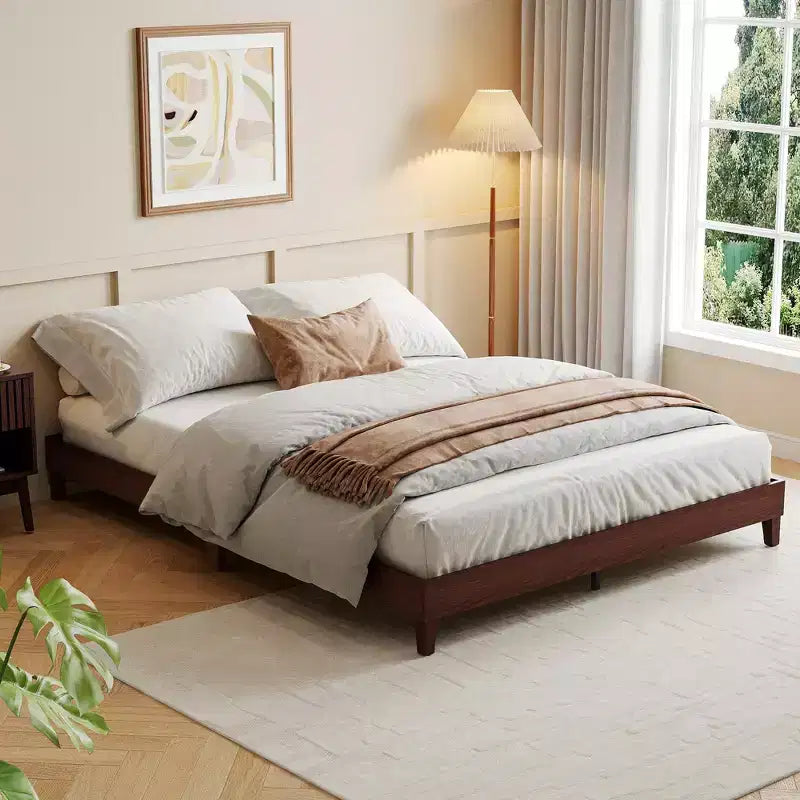 Cadre de lit Queen Size, plateforme en bois naturel robuste de 9 pouces sans tête de lit, sommier en bois avec support à lattes solides
