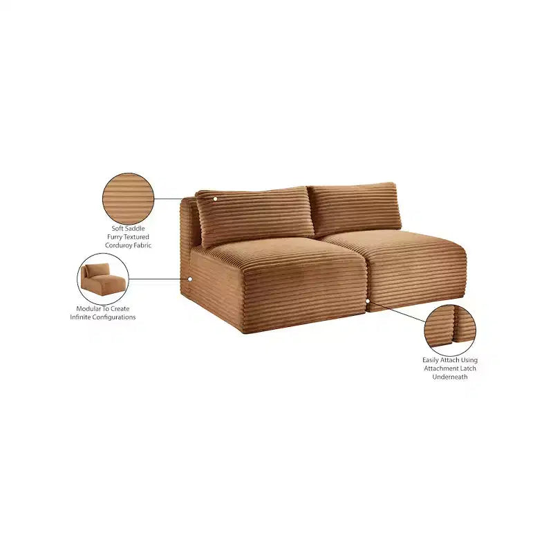 Canapé modulable Meridian Furniture Shaggy Saddle en velours côtelé haute performance