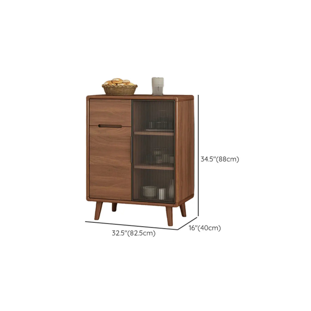 Buffet en bois moderne avec de spacieux placards de rangement