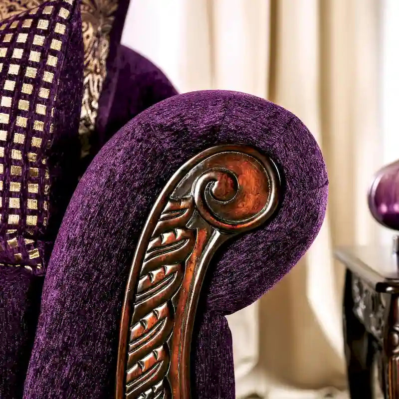 Causeuse Grendel traditionnelle en chenille violette avec accoudoirs roulés par Furniture of America
