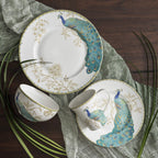 Ensemble de vaisselle en porcelaine 16 pièces 222 Fifth Peacock Garden avec assiettes rondes, bols et tasses, blanc