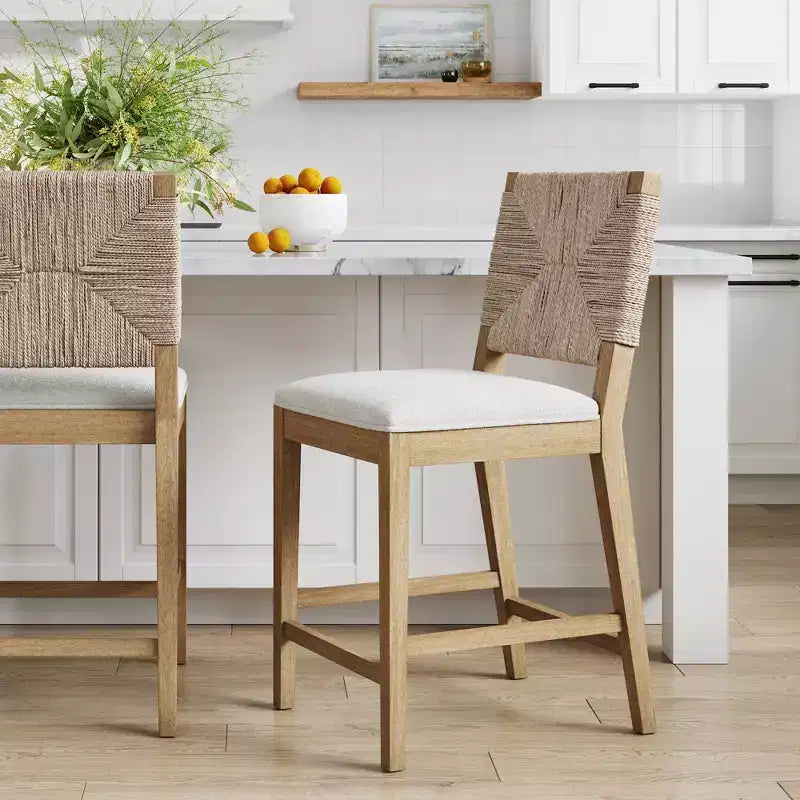 Nathan James Beacon Tabouret de bar hauteur comptoir Crème Boucle en jonc de mer : Dossier tissé, cadre en bois d'hévéa