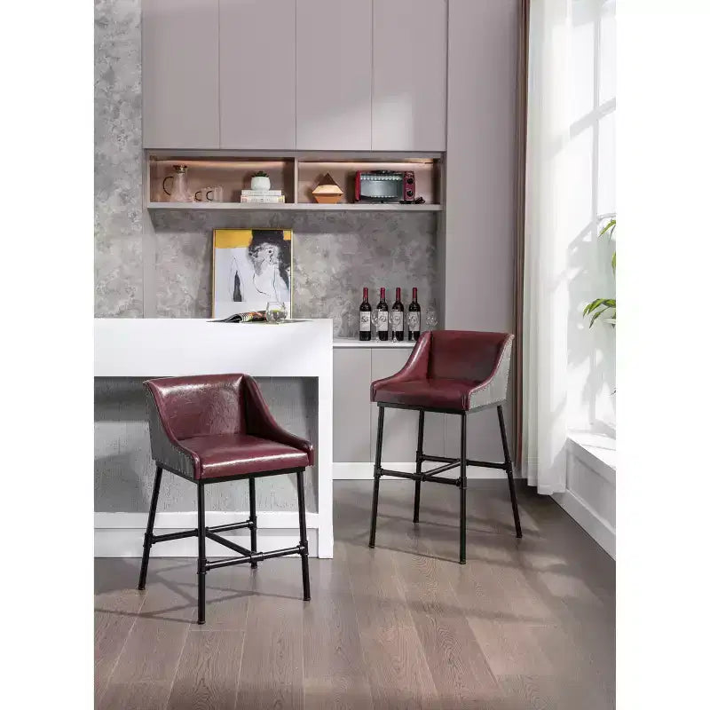 Tabouret de bar réglable en similicuir Parlor : Boraam, rembourré de mousse, structure métallique, hauteur 45,7 à 76,2 cm
