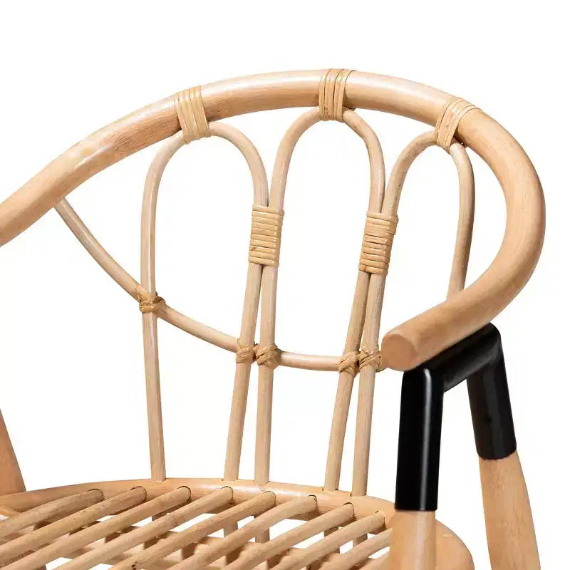 Tabouret de bar hauteur comptoir Cyntia en rotin, coloris marron naturel/noir, de la collection bali & pari : Fait main, style bohème, accents métalliques