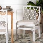 Chaise de salle à manger en rotin Carwyn Bali et Pari Blanche