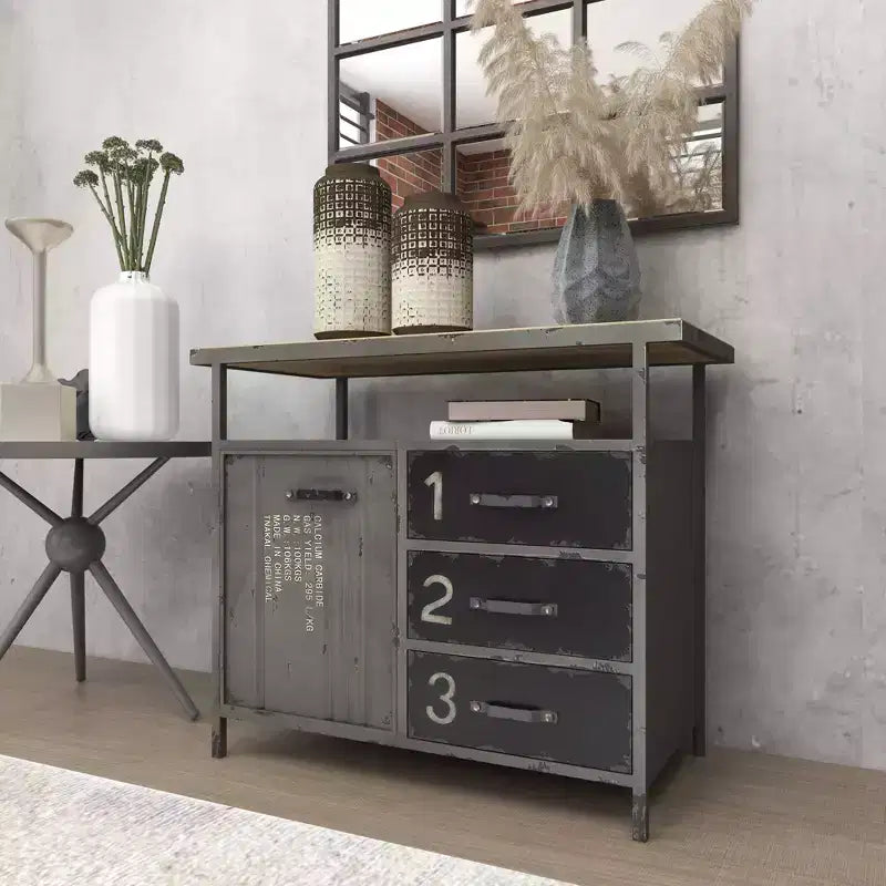 Meuble de rangement utilitaire en métal Olivia & May avec plateau en bois gris acier : Style industriel, cadre en fer, 3 tiroirs, 2 portes, aucun assemblage requis
