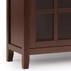 Grand Buffet Stratford Brun Roux - WyndenHall : Bois Massif, 3 Tiroirs, 2 Armoires