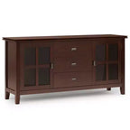 Grand Buffet Stratford Brun Roux - WyndenHall : Bois Massif, 3 Tiroirs, 2 Armoires