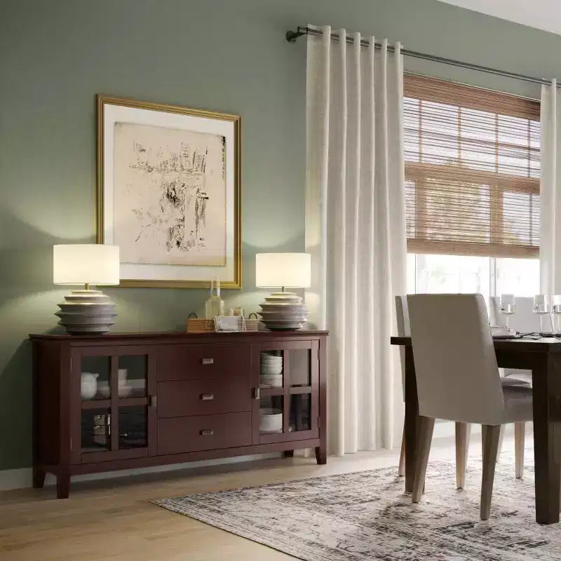 Grand Buffet Stratford Brun Roux - WyndenHall : Bois Massif, 3 Tiroirs, 2 Armoires