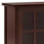 Grand Buffet Stratford Brun Roux - WyndenHall : Bois Massif, 3 Tiroirs, 2 Armoires
