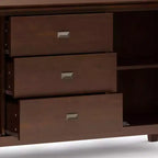 Grand Buffet Stratford Brun Roux - WyndenHall : Bois Massif, 3 Tiroirs, 2 Armoires
