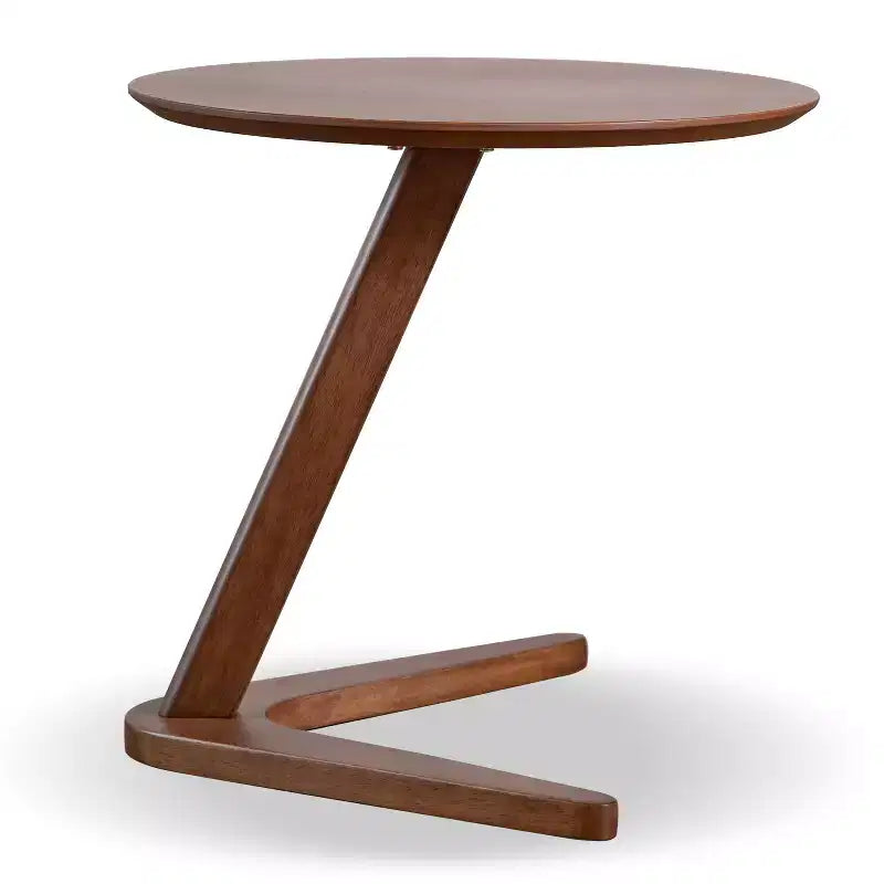 MAISON : Intérieur + Extérieur – Ensemble de 2 tables d'appoint River Run de style Mid-Century Modern avec chaise – Noyer