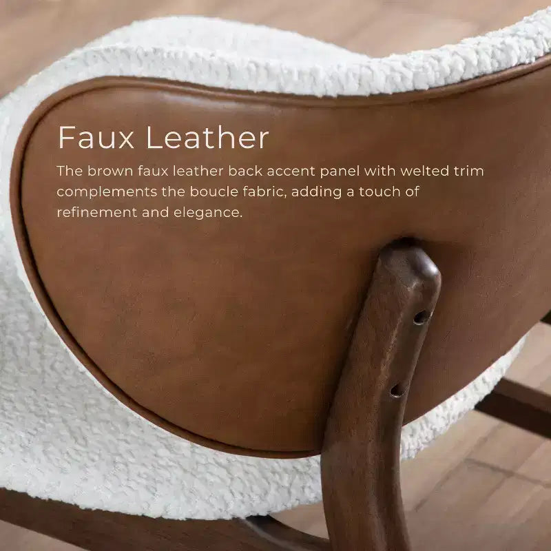 MAISON : Intérieur + Extérieur – Ensemble de 2 tables d'appoint River Run de style Mid-Century Modern avec chaise – Noyer