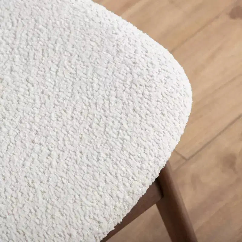 HOMES: Inside + Out Fauteuil d'appoint Mid-Century Modern Wingback Boucle River Run Noyer