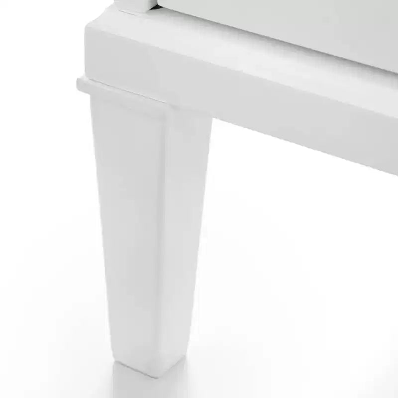 Commode Lifestorey Sussex 6 tiroirs blanche : pieds en hévéa massif, MDF, style ferme moderne