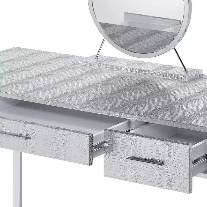 Coiffeuse 50 po Myles Blanc antique, fini chrome - Acme Furniture : Prise intégrée, USB, Rangement
