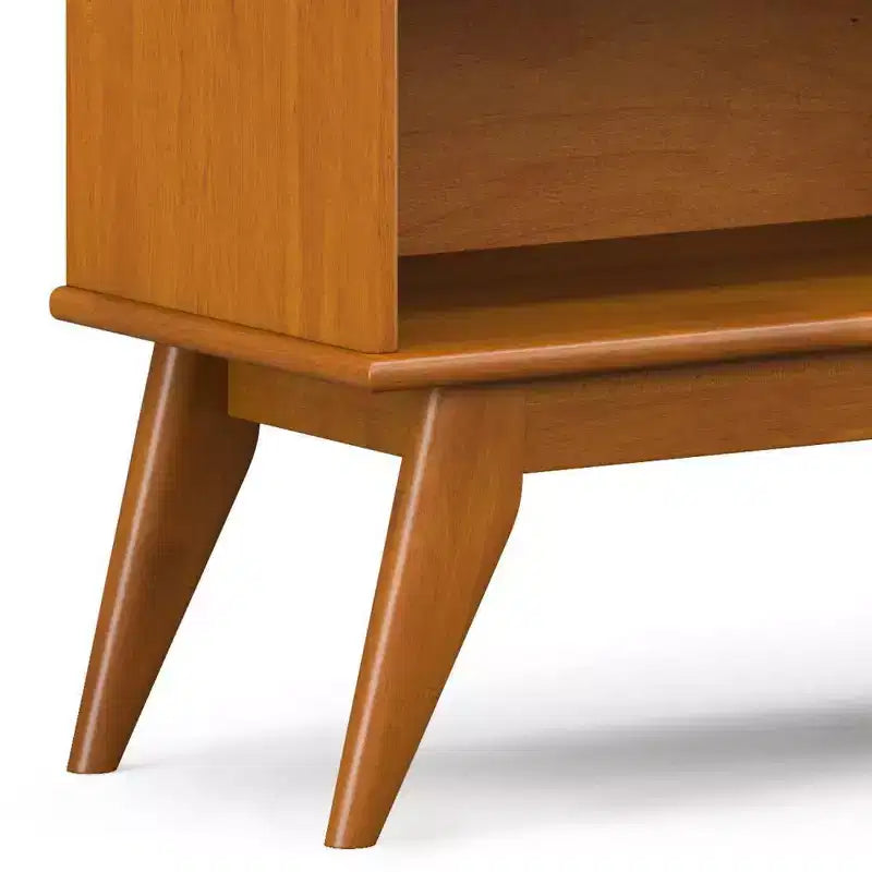 WyndenHall Étagère basse Tierney de 30 po marron teck : Style moderne, 4 étagères fixes, Structure en bois d'hévéa