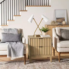 Table d'appoint festonnée en bois Thousand Oaks avec tiroirs en bois naturel - Threshold™ conçue avec Studio McGee