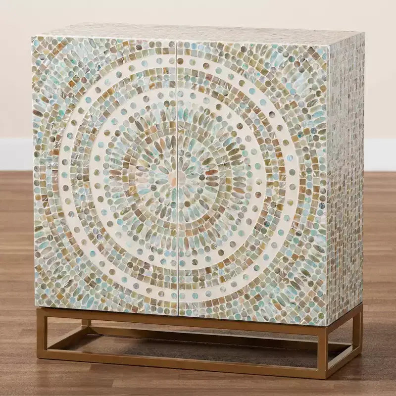 Baxton Studio Quintus Meuble de Rangement en Nacre et Métal Mosaïque/Blanc/Doré : Accent Élégant, Étagères Fixes, Aucun Assemblage Requis