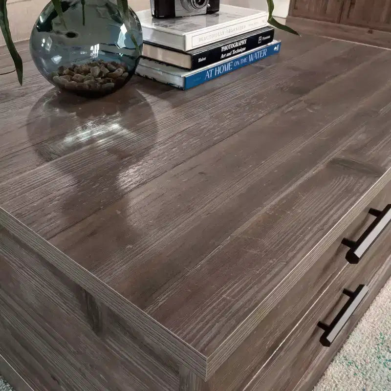 Sauder Aspen Post Square Coffee Table Pebble Pine : style ferme, MDF avec quincaillerie en métal, conforme aux normes CPSC