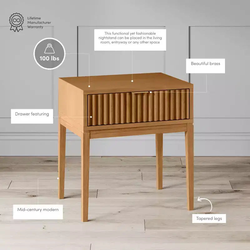Nathan James Table d'appoint cannelée en bois de style bohème avec tiroir marron : Milieu du siècle moderne, poignée en laiton, pieds fuselés