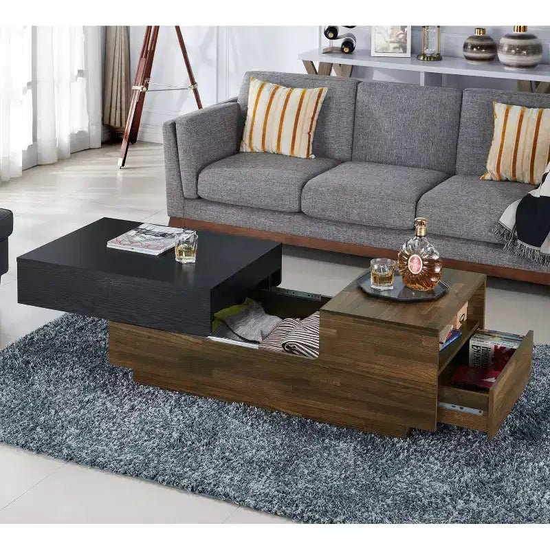Table basse Croston avec rangement coulissant en hickory clair - miBasics : Design mi-siècle, plateau relevable, forme rectangulaire