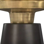 Table d'appoint Arna WyndenHall noire/dorée : Plateau en marbre contemporain, résistante aux rayures, hauteur 49,5 cm