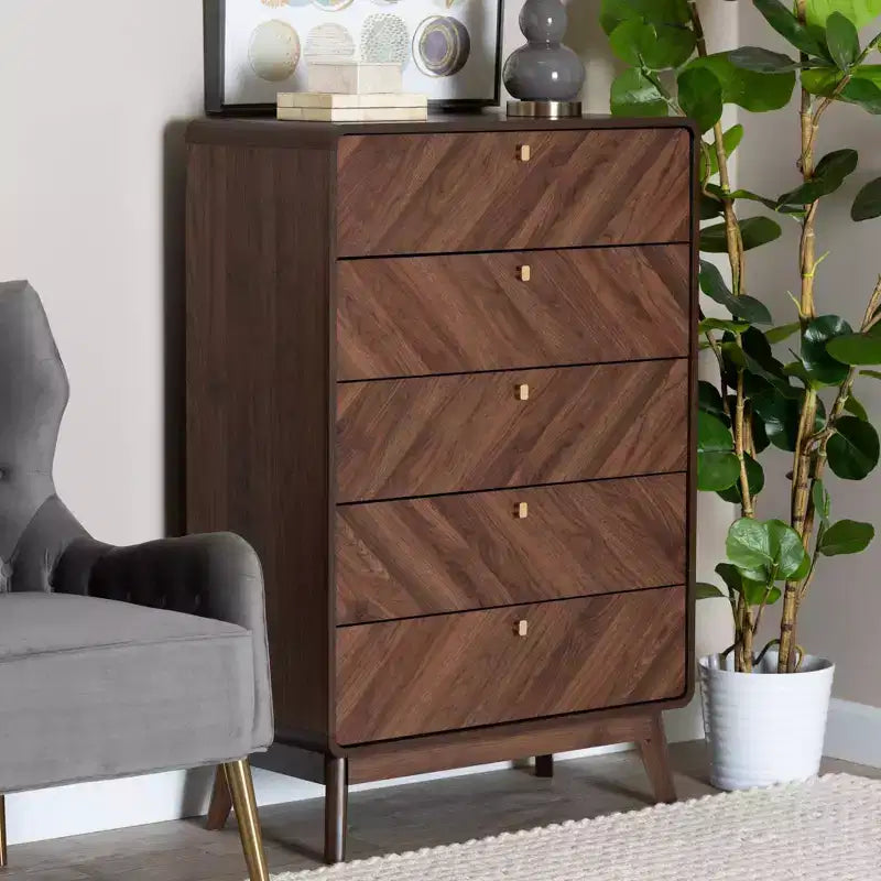 Baxton Studio Markell Commode de rangement en bois à 5 tiroirs noyer marron/doré : design moderne du milieu du siècle, organiseur de chambre à coucher