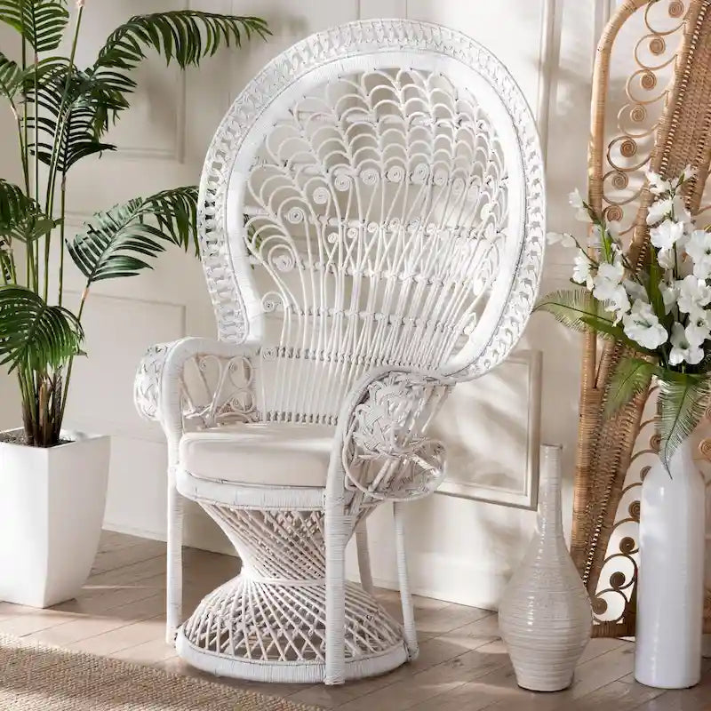 Chaise paon Kallima de style bohème moderne en rotin naturel blanc
