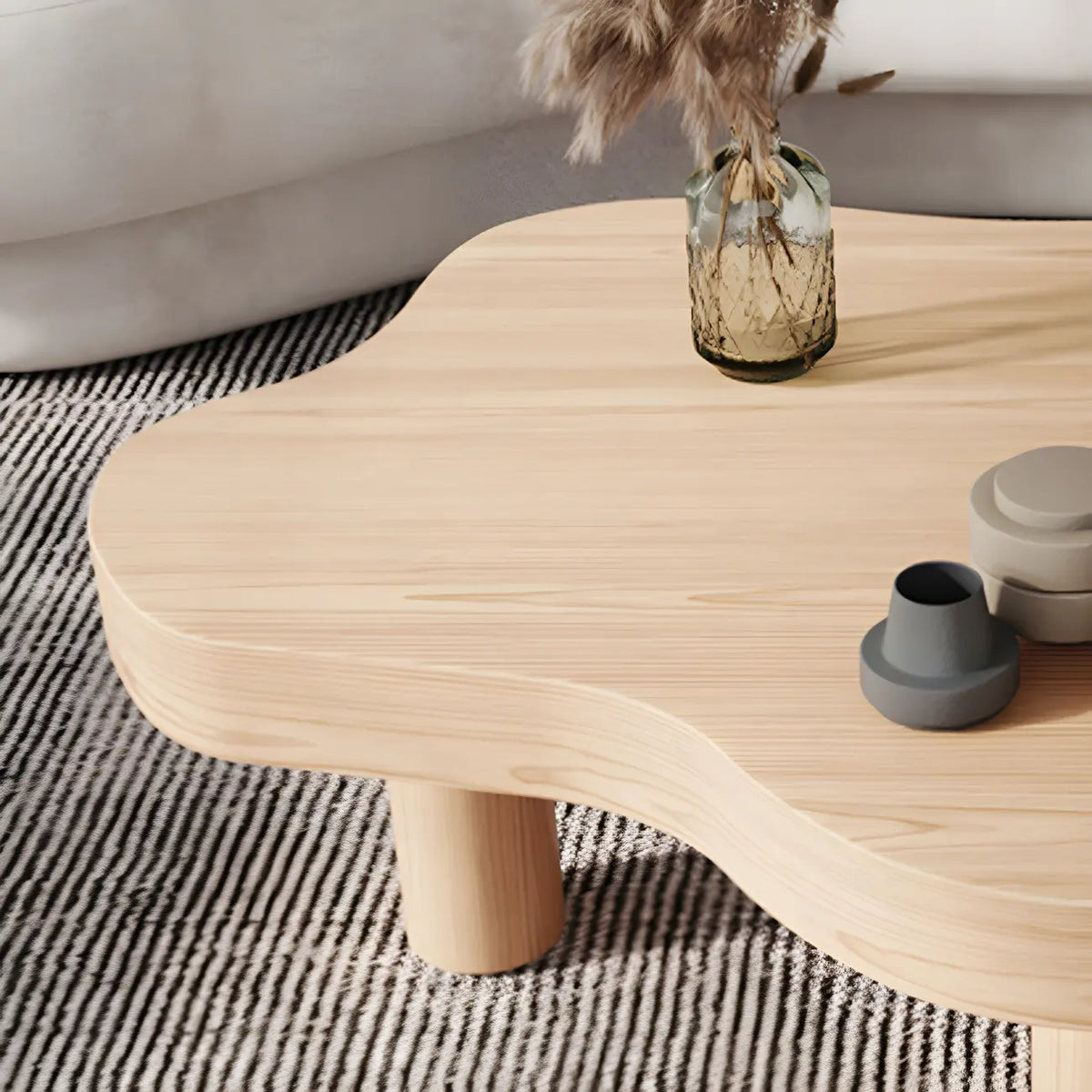 Table basse en pin naturel en forme de nuage à 3 pieds