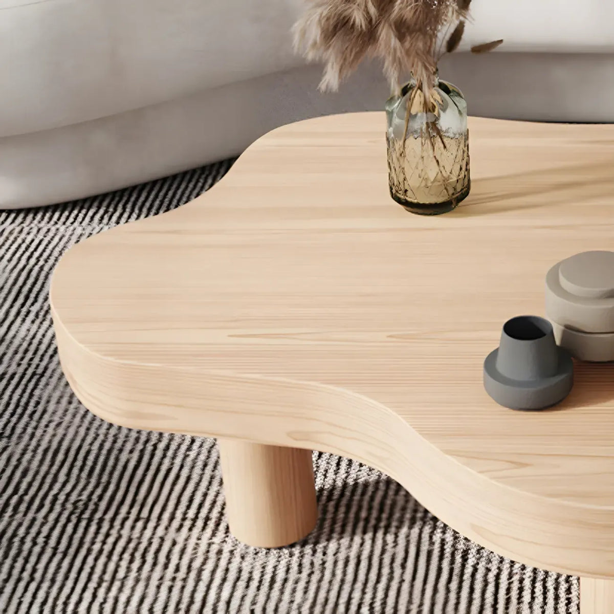 Table basse en pin naturel en forme de nuage à 3 pieds