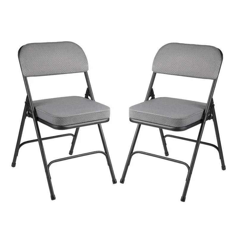 Chaise pliante de luxe matelassée en tissu de la collection Bernadine de Hampden Furnishings, lot de 2