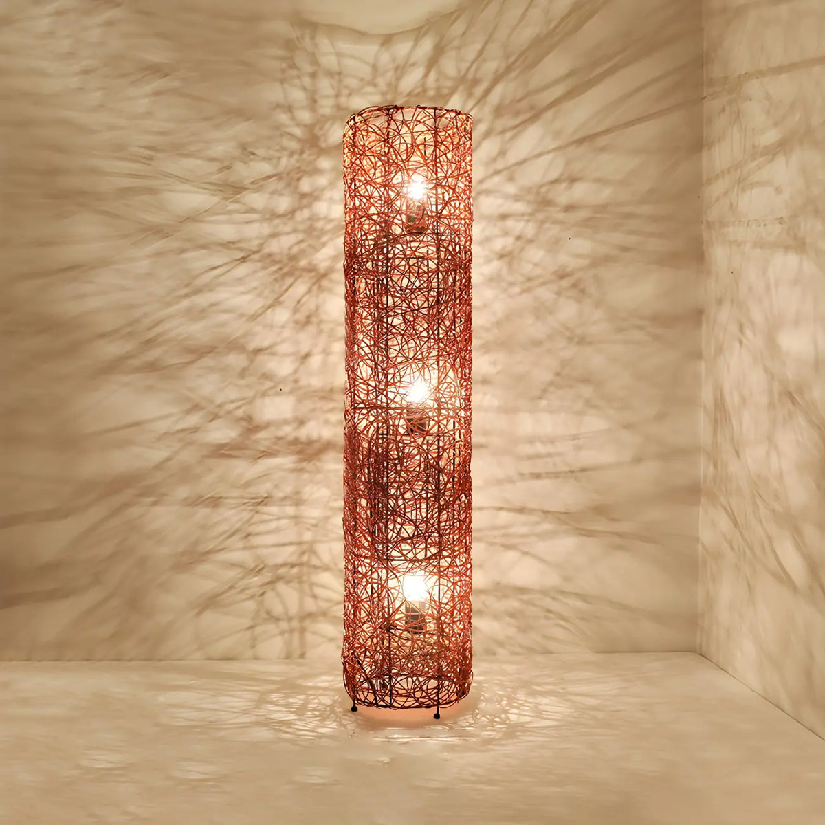 Lampadaire LED en rotin à brancher pour salon