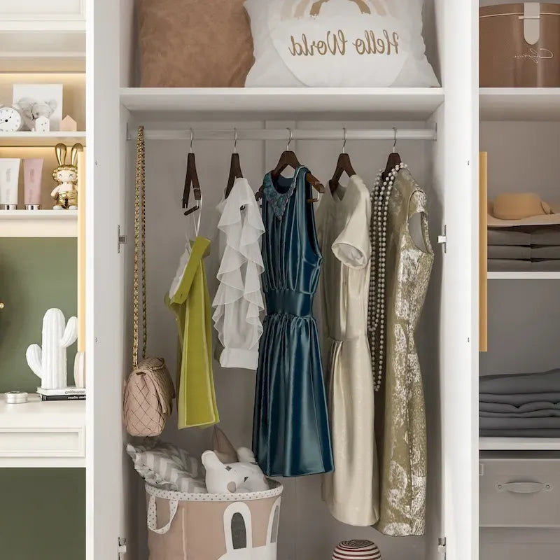 Armoire de rangement en bois avec 6 cubes de rangement et tringle à vêtements