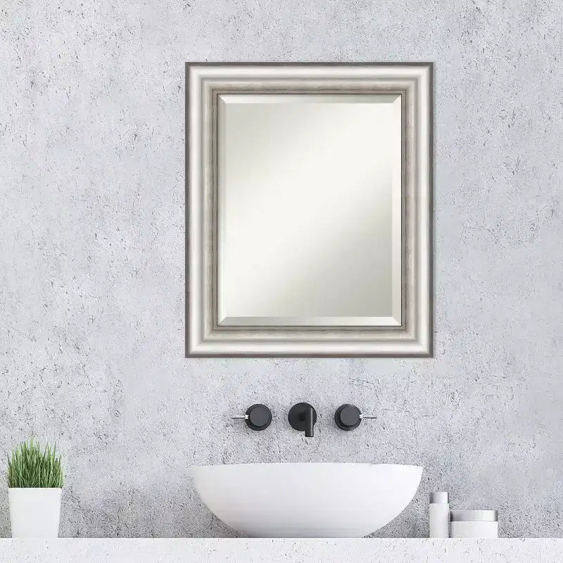 Miroir mural de salle de bain encadré argenté Salon - Amanti Art