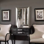 Miroir mural rectangulaire Uttermost moderne, cadre en bois avec feuille d'argent biseautée et finition gris glacé, 68 cm de large pour salle de bain et chambre à coucher