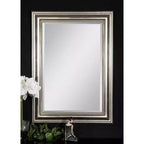 Miroir mural rectangulaire Uttermost moderne, cadre en bois avec feuille d'argent biseautée et finition gris glacé, 68 cm de large pour salle de bain et chambre à coucher