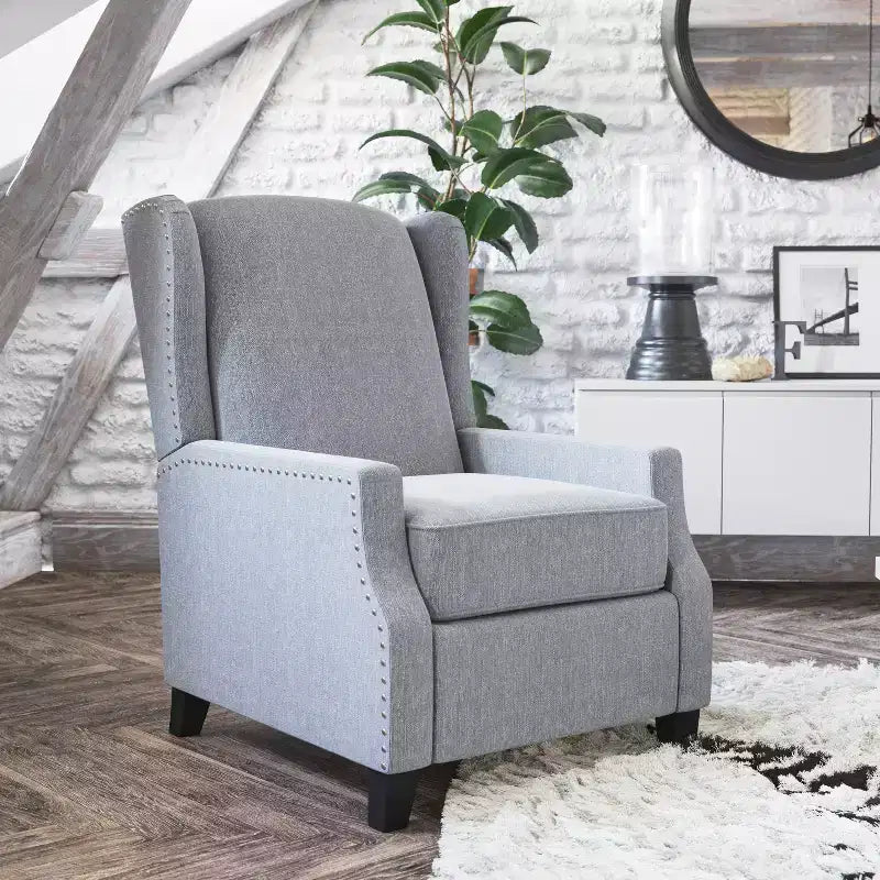 Fauteuil inclinable en tissu Emma et Oliver avec mécanisme de poussée facile - Design classique à oreilles avec garniture cloutée et repose-pieds