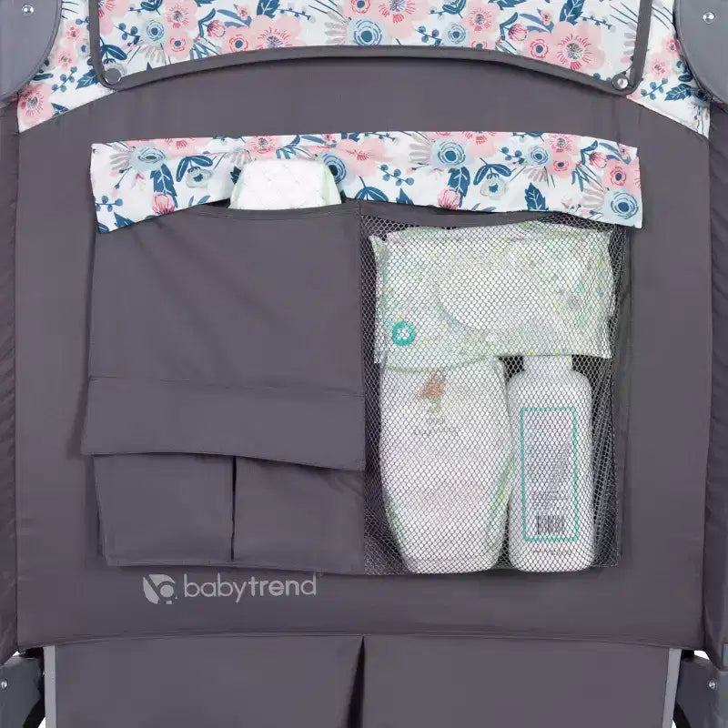 Parc portable Baby Trend Deluxe II Nursery Center
