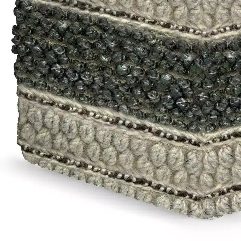 Pouf carré Heyfield - WyndenHall