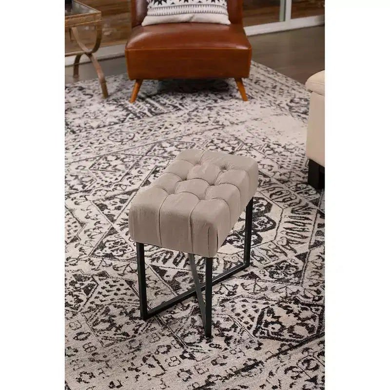 Pouffe rectangulaire capitonné beige BirdRock Home avec pieds noirs